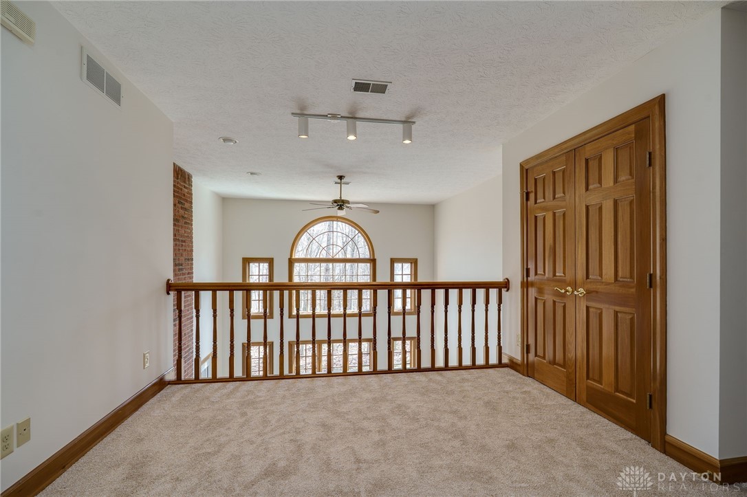 8567 Ridge Creek Court Springboro, OH 45066 - Photo 15 of 38 Gallery Image 15