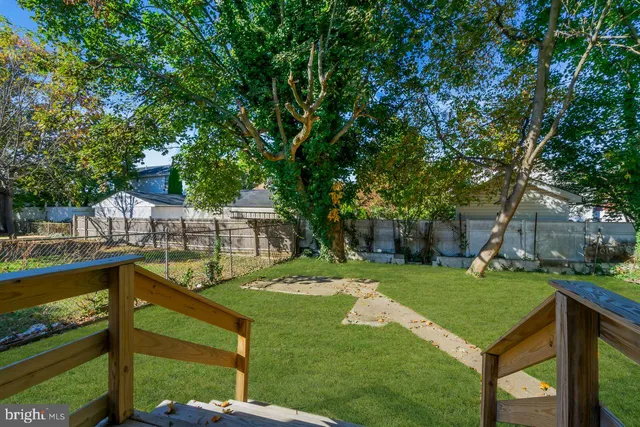 $375,000 | 125 Robbins Avenue, Ewing, NJ 08638