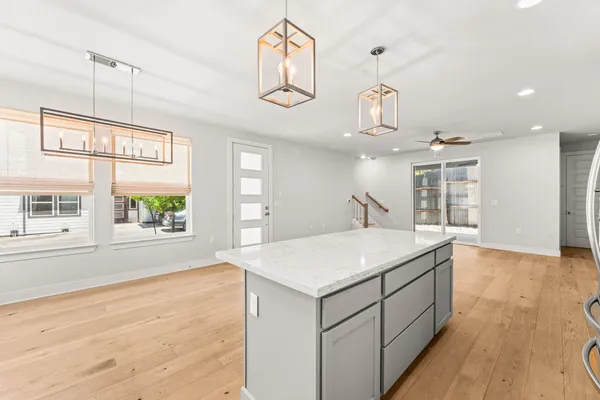 $3,300 | 232 Lessin Lane, Unit B, Austin, TX 78704