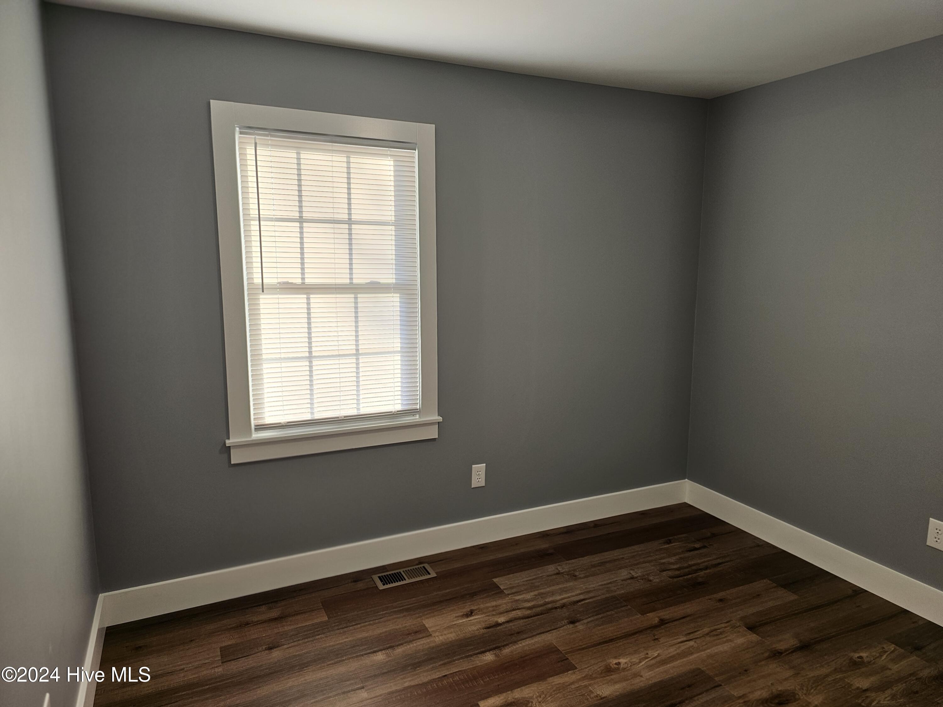645 East Hanrahan Road Grifton, NC 28530 - Photo 14 of 37 1000051865