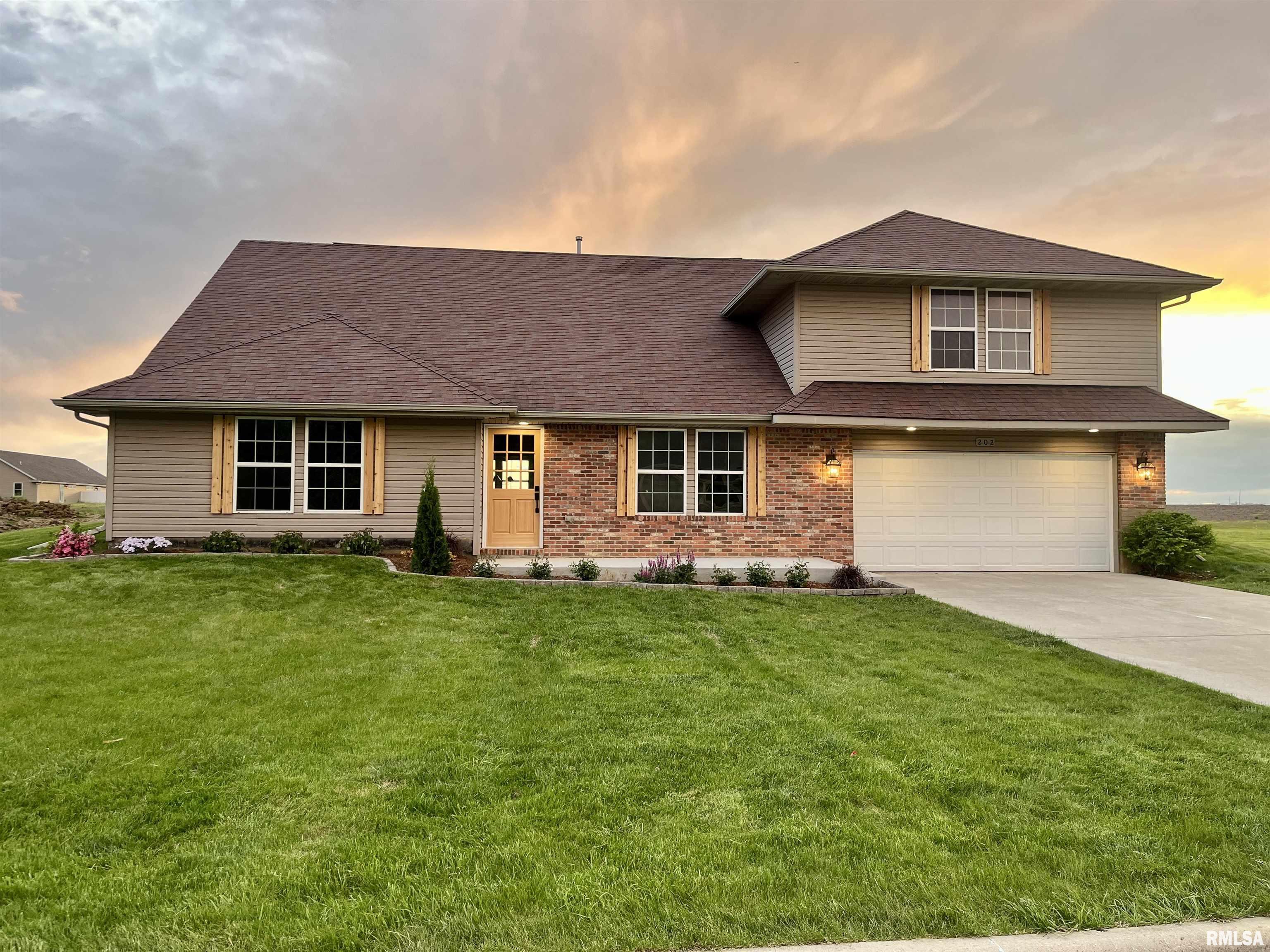 202 Stallion Way Goodfield, IL 61742 - Photo 1 of 99