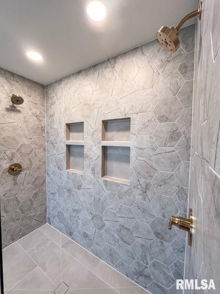 202 Stallion Way Goodfield, IL 61742 - Photo 42 of 99