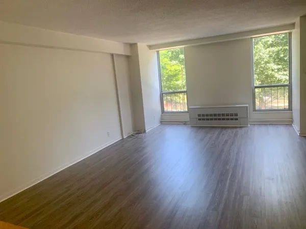 $3,200 | 33 Pond Avenue, Unit 213, Brookline, MA 02445
