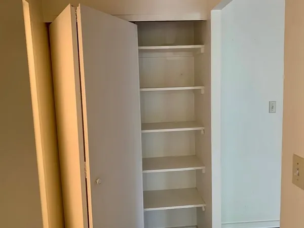 $3,200 | 33 Pond Avenue, Unit 213, Brookline, MA 02445