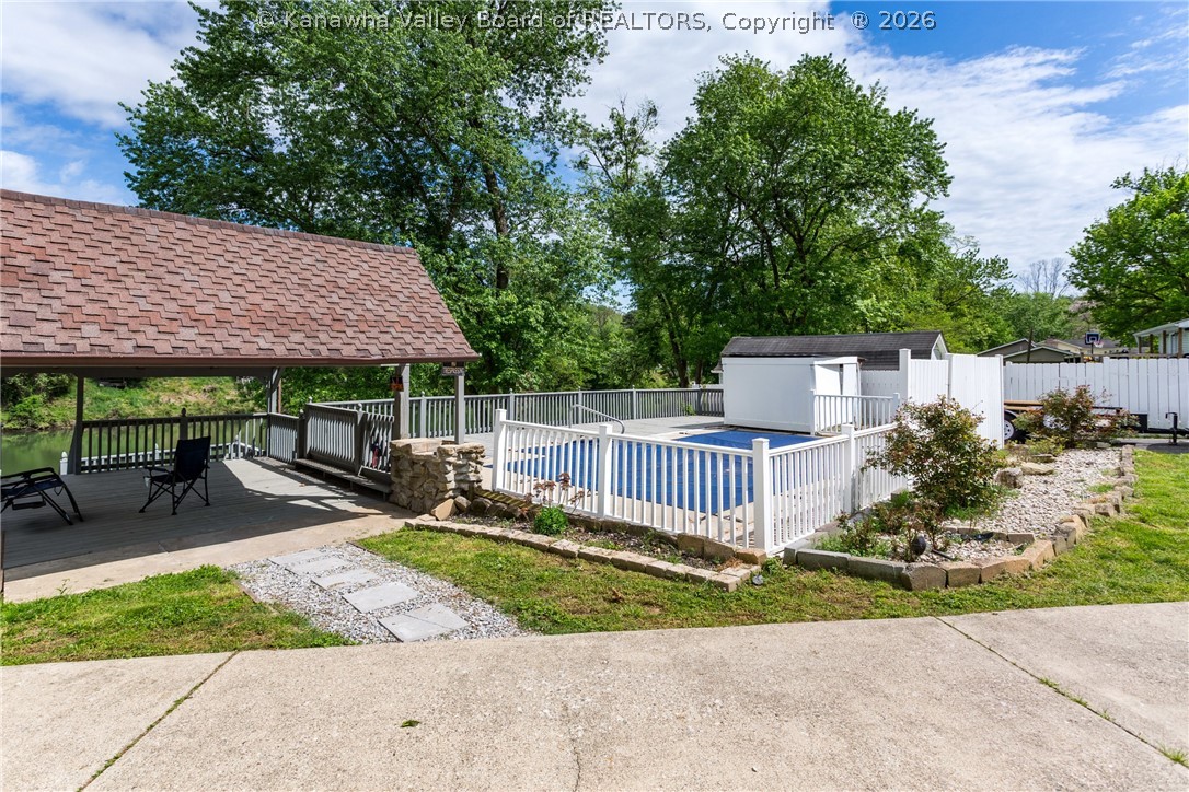154 Strawberry Road St. Albans, WV 25177 - Photo 29 of 33 Gallery Image 29