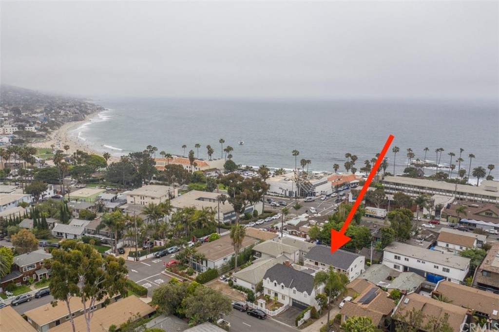 319 Cypress Drive, Unit B Laguna Beach, CA 92651 - Photo 22 of 39 a view of outdoor space with seating area