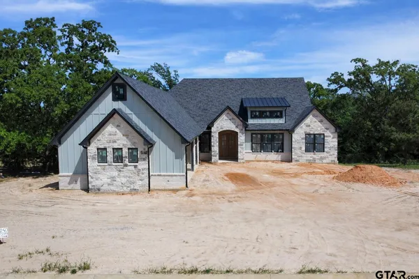 $746,200 | 16950 Sawyer Way, Lindale, TX 75771