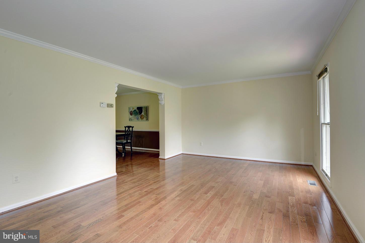 1852 Middlebridge Drive Silver Spring, MD 20906 - Photo 12 of 24 Living Room
