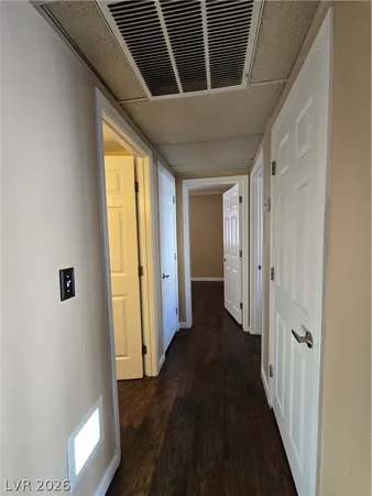 $1,095 | 5224 River Glen Drive, Unit 445, Las Vegas, NV 89103