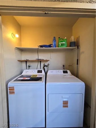 $1,095 | 5224 River Glen Drive, Unit 445, Las Vegas, NV 89103