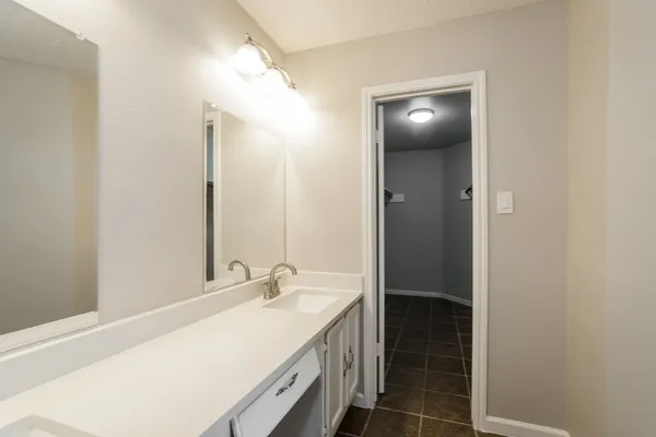 $1,835 | 15118 Loma Paseo Drive, Houston, TX 77083