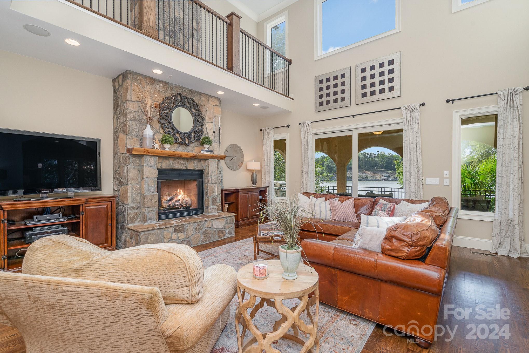 3032 Sadler Road Charlotte, NC 28278 - Photo 10 of 45 Gallery Image 10