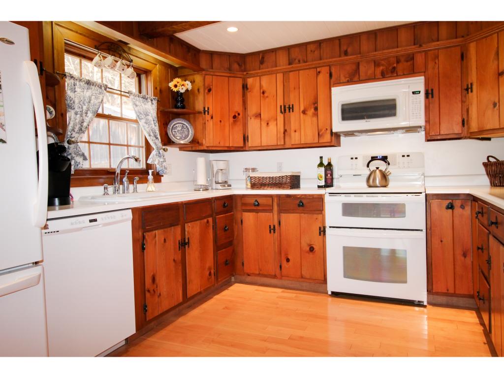 36 Russell Road Tunbridge, VT 05077 - Photo 6 of 23