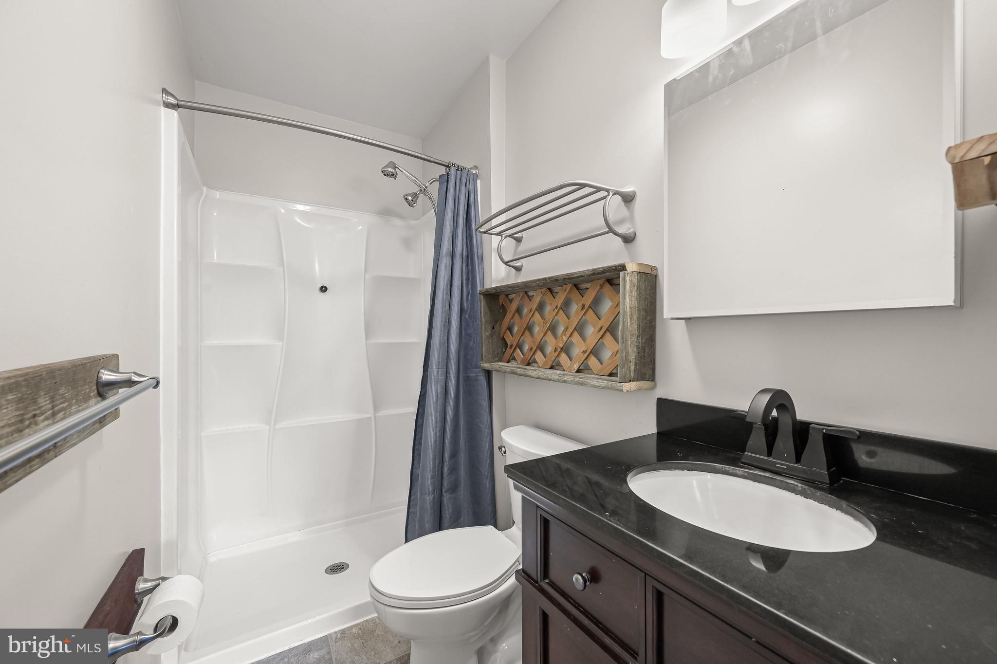 3924 Garfield Road Smithsburg, MD 21783 - Photo 26 of 61 En-Suite Full Bath