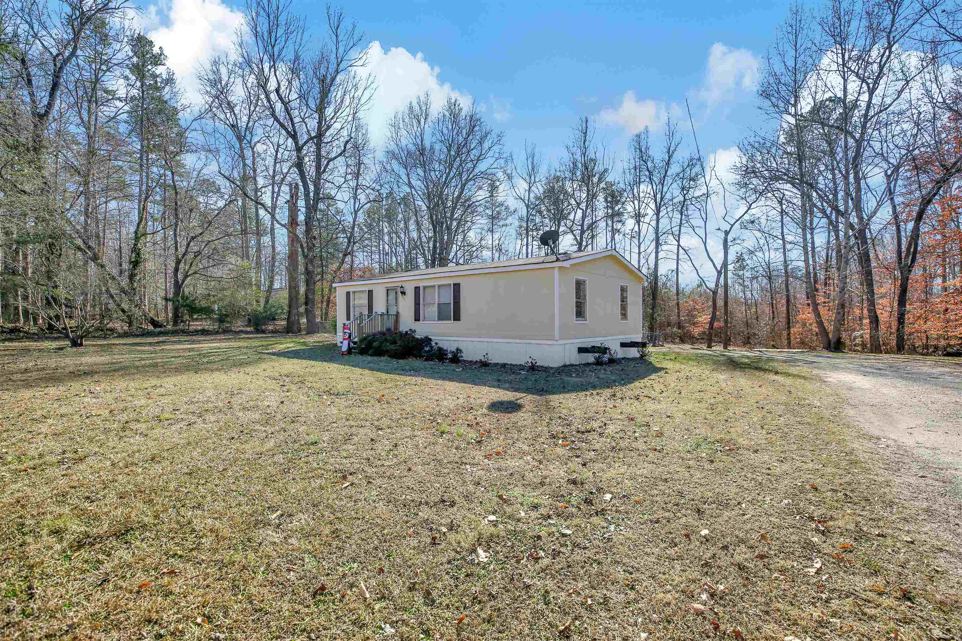 295 State Rd S-23-659 Piedmont, SC 29673 - Photo 3 of 22 Gallery Image 3