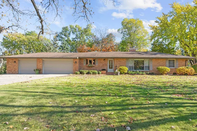 $609,000 | 10035 Mound Spring Terrace, Bloomington, MN 55420