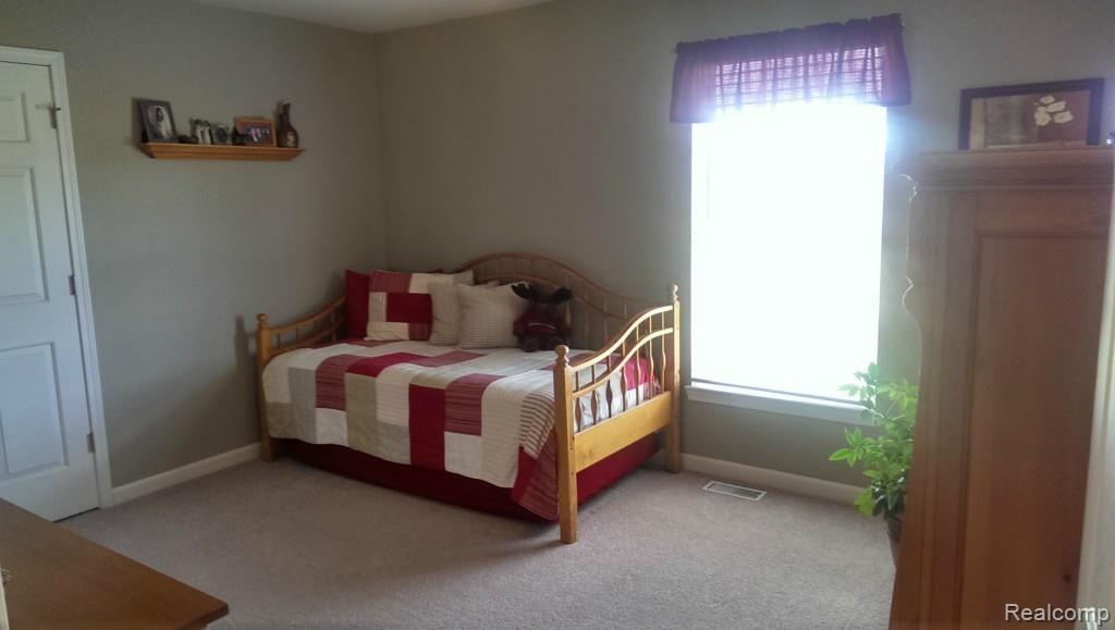 7784 West Lange Road Fowlerville, MI 48836 - Photo 17 of 28 3rd bedroom 1