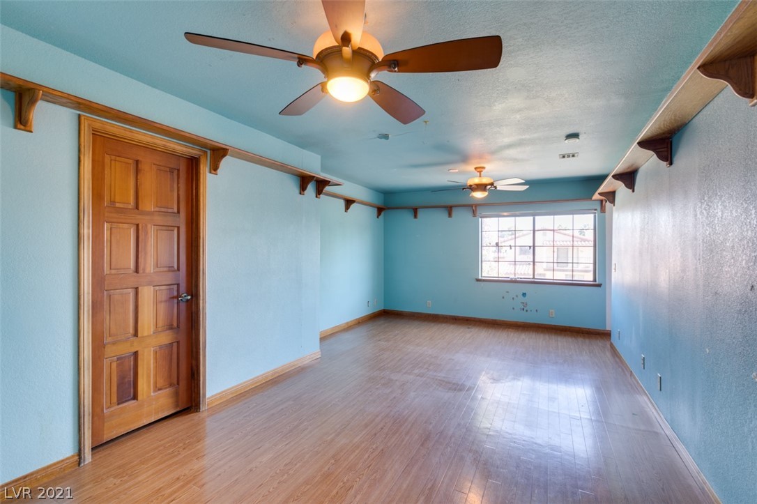 4564 South Pecos Road Las Vegas, NV 89121 - Photo 29 of 50 Gallery Image 29