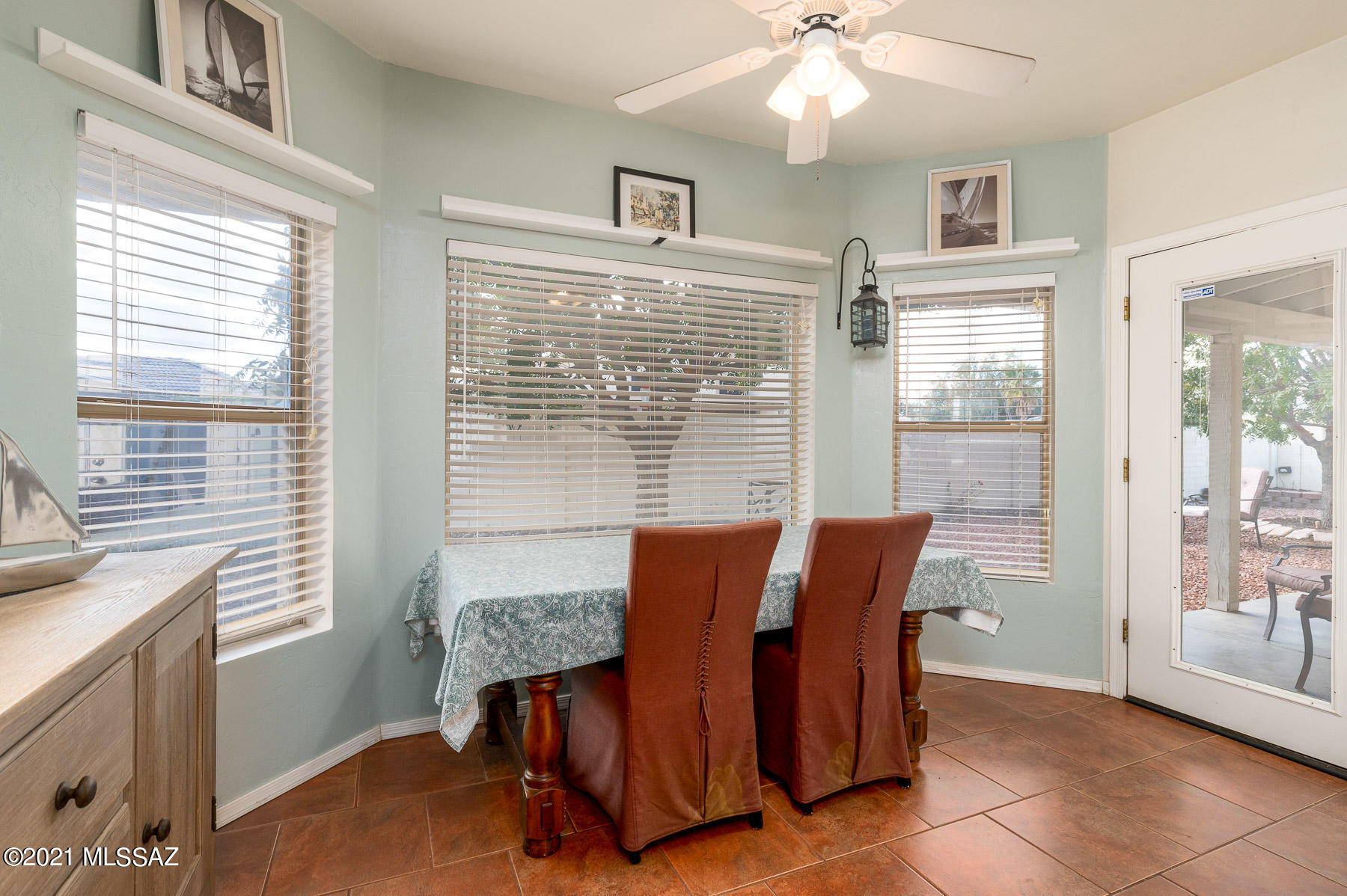 6841 West Rifle Way Tucson, AZ 85743 - Photo 11 of 33 Gallery Image 11