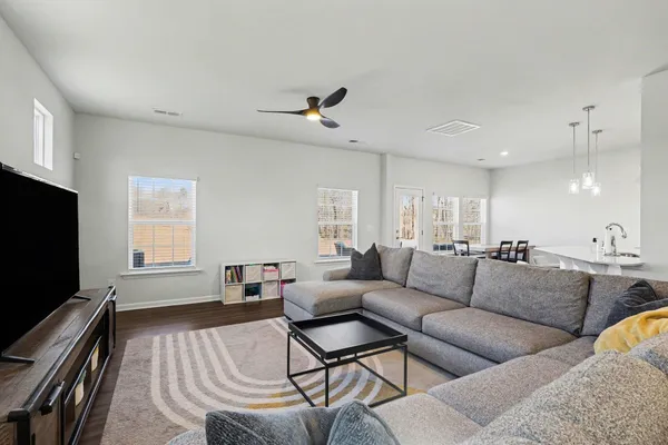 $350,000 | 599 New Cut Mdws Road, Inman, SC 29349