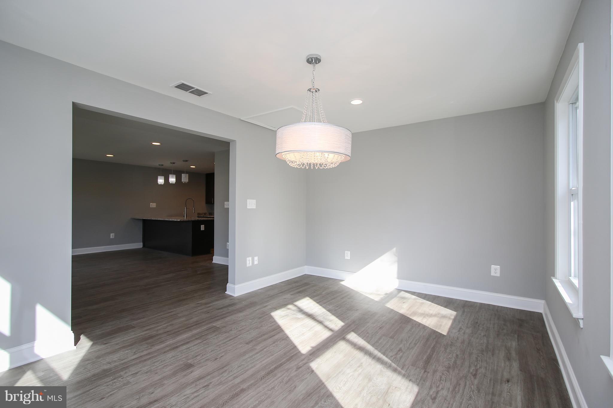 462 Community Road Severna Park, MD 21146 - Photo 12 of 26 Dining Room