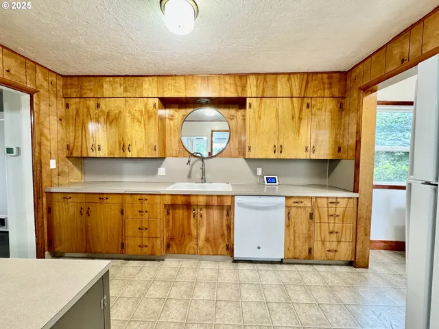 $567,500 | 34603 Church Road, Warren, OR 97053