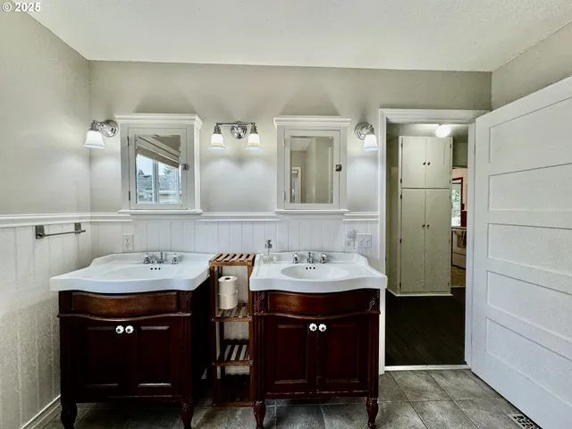 $567,500 | 34603 Church Road, Warren, OR 97053