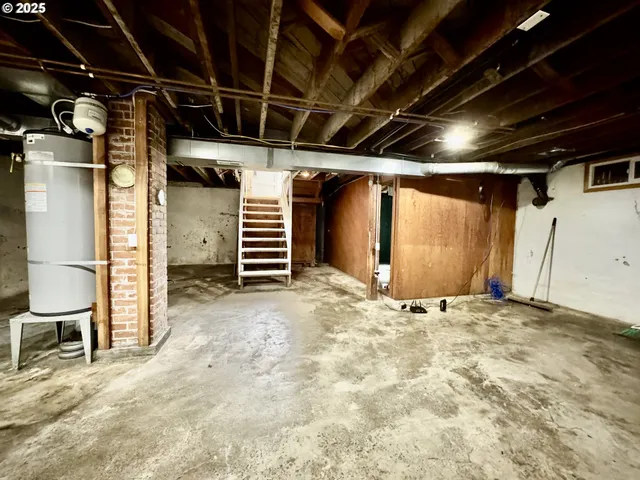 $567,500 | 34603 Church Road, Warren, OR 97053