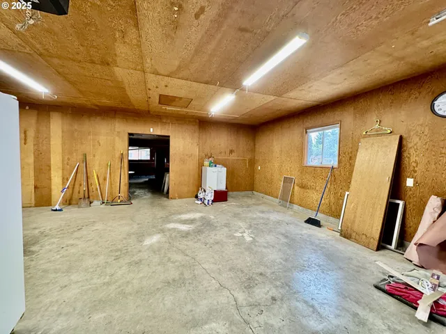 $567,500 | 34603 Church Road, Warren, OR 97053