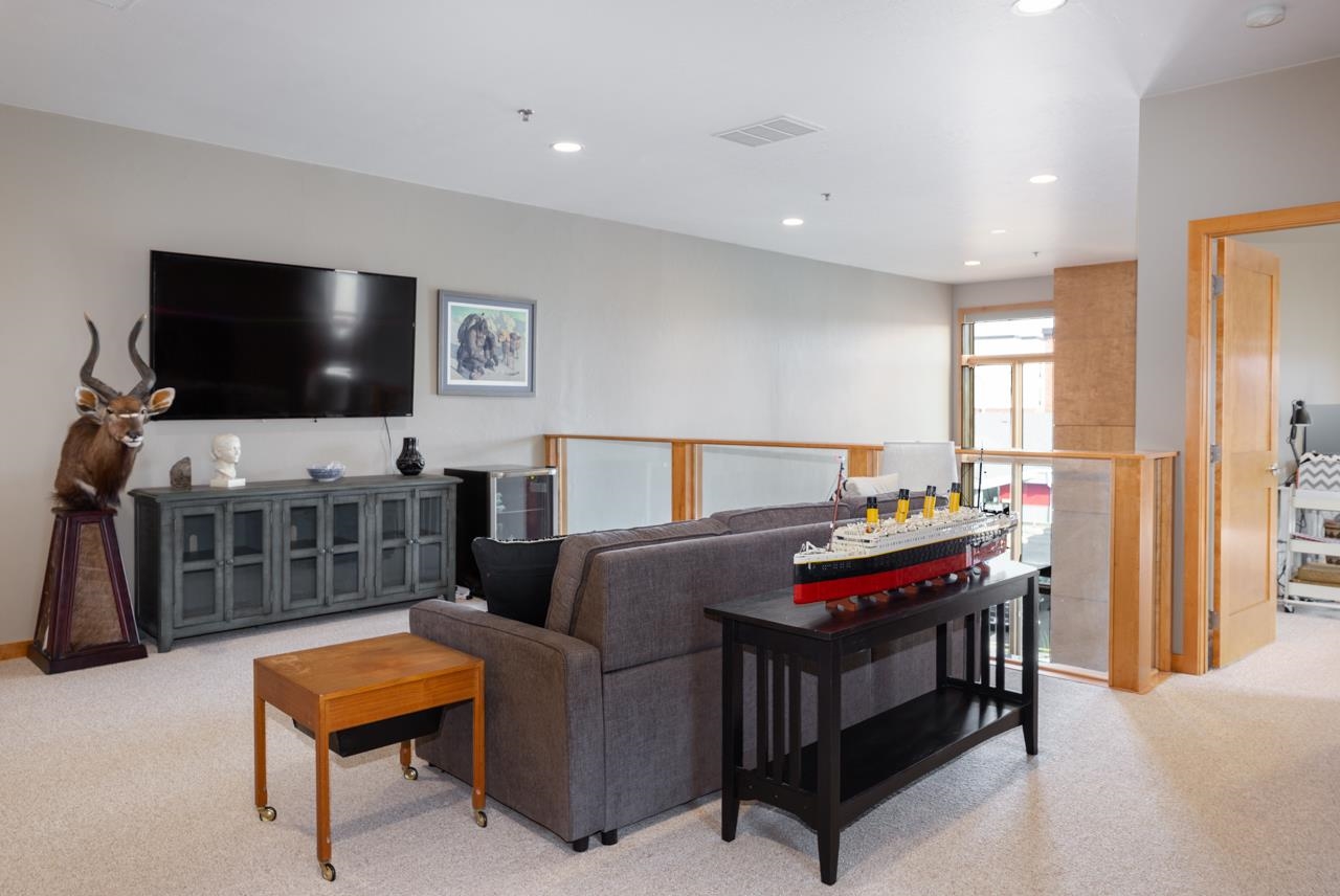 555 Main Avenue, Unit 206 De Pere, WI 54115 - Photo 18 of 27