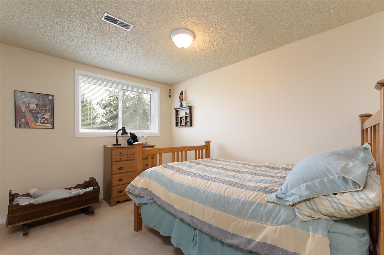 16016 North Sands Road Mead, WA 99021 - Photo 16 of 20