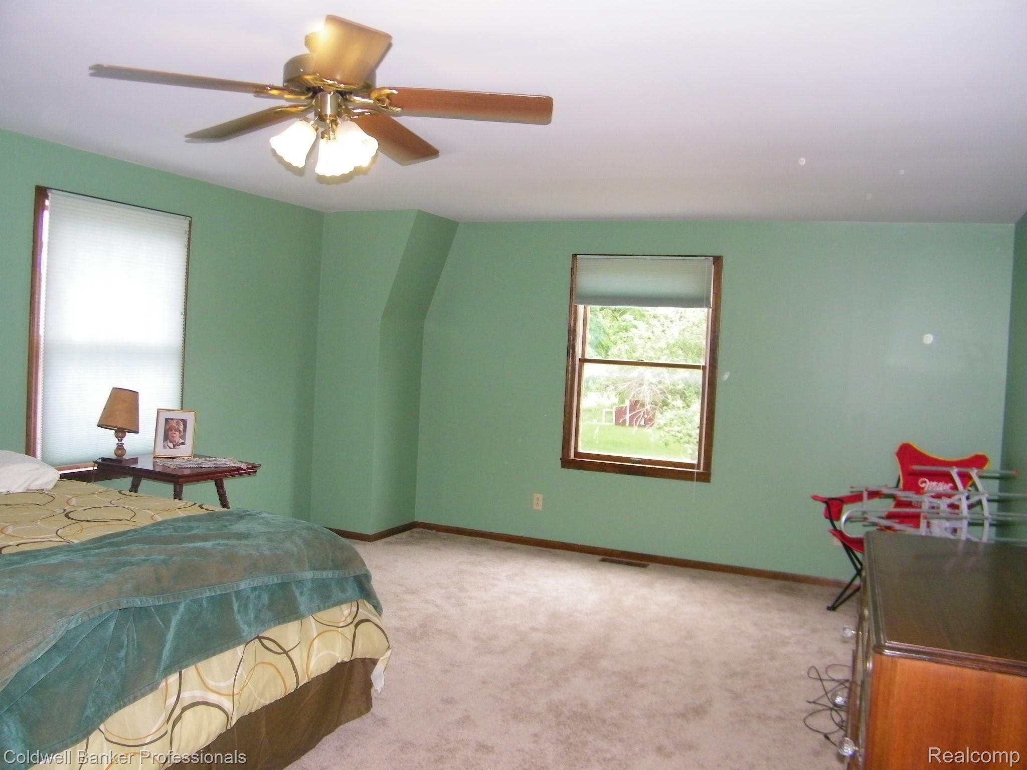 1135 Roods Lake Road Lapeer, MI 48446 - Photo 10 of 18 102_0414.JPG