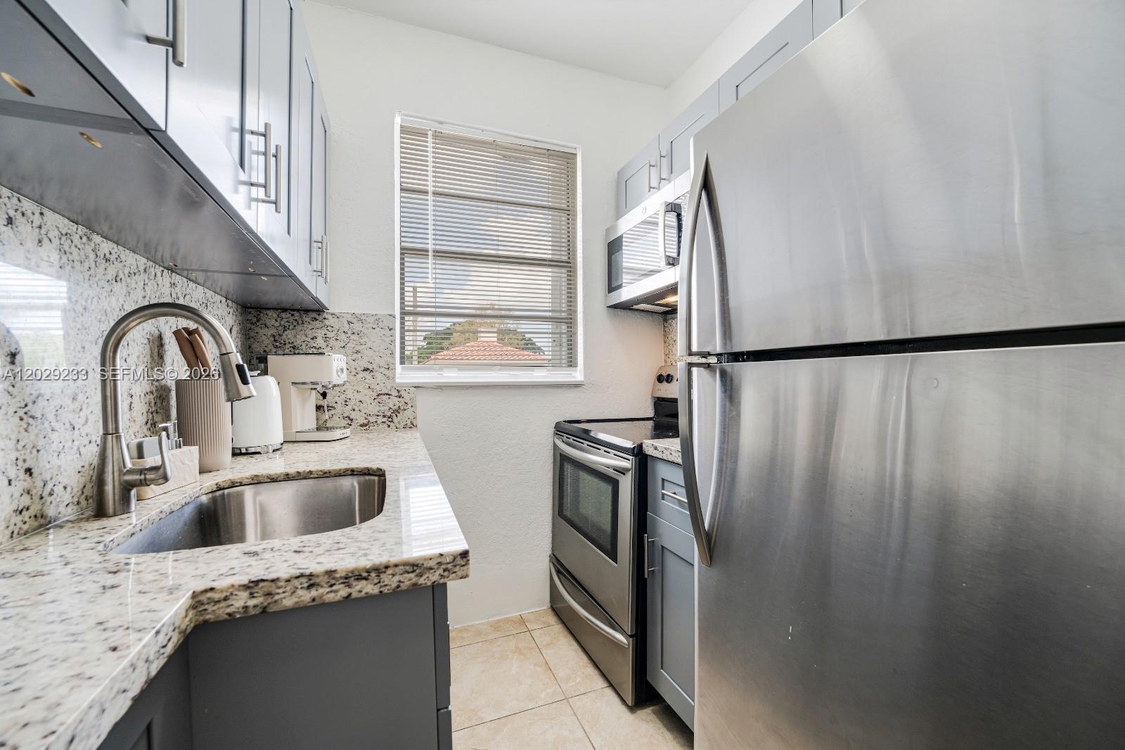 301 Southwest 10th Avenue, Unit 7 Miami, FL 33130 - Photo 8 of 15