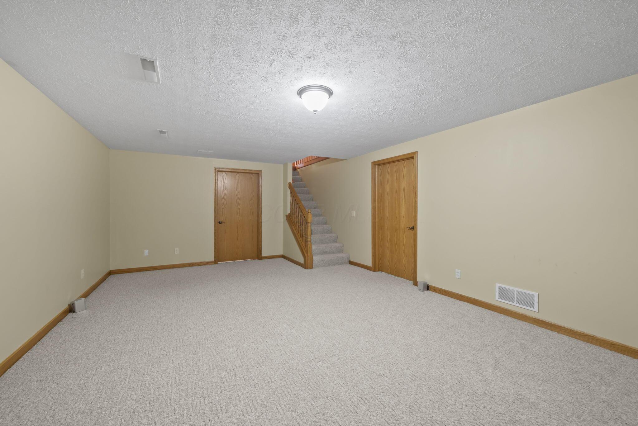 5 Compass Point Court Mount Vernon, OH 43050 - Photo 33 of 44 47-web-or-mls-DSC06879