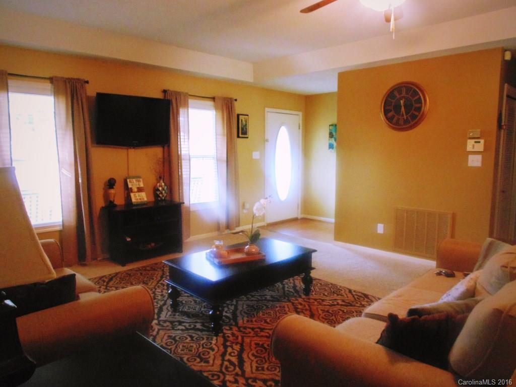 2012 Hunters Ridge Road Lancaster, SC 29720 - Photo 11 of 18 Gallery Image 11
