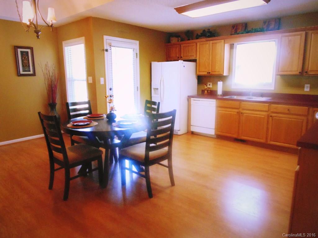 2012 Hunters Ridge Road Lancaster, SC 29720 - Photo 6 of 18 Gallery Image 6