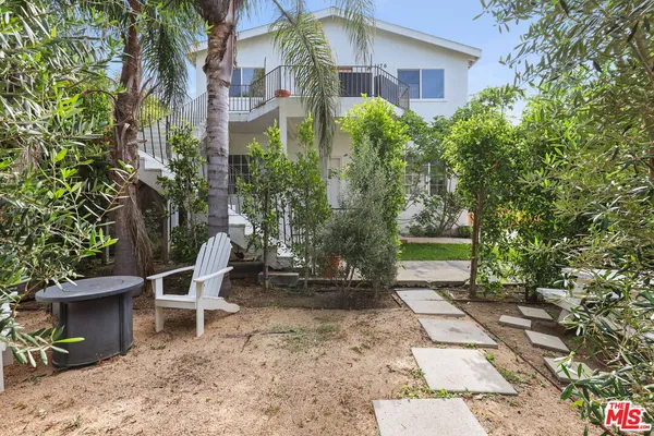$4,250 | 1174 South Highland Avenue, Los Angeles, CA 90019