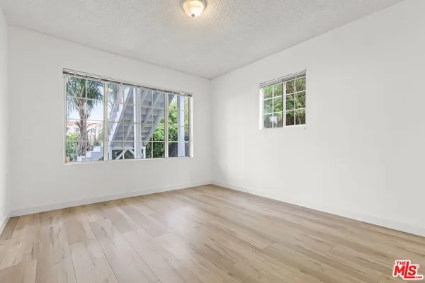 $4,250 | 1174 South Highland Avenue, Los Angeles, CA 90019