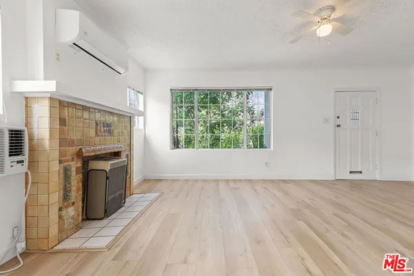 $4,250 | 1174 South Highland Avenue, Los Angeles, CA 90019