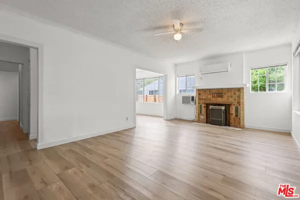 $4,250 | 1174 South Highland Avenue, Los Angeles, CA 90019