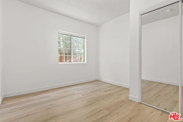 $4,250 | 1174 South Highland Avenue, Los Angeles, CA 90019