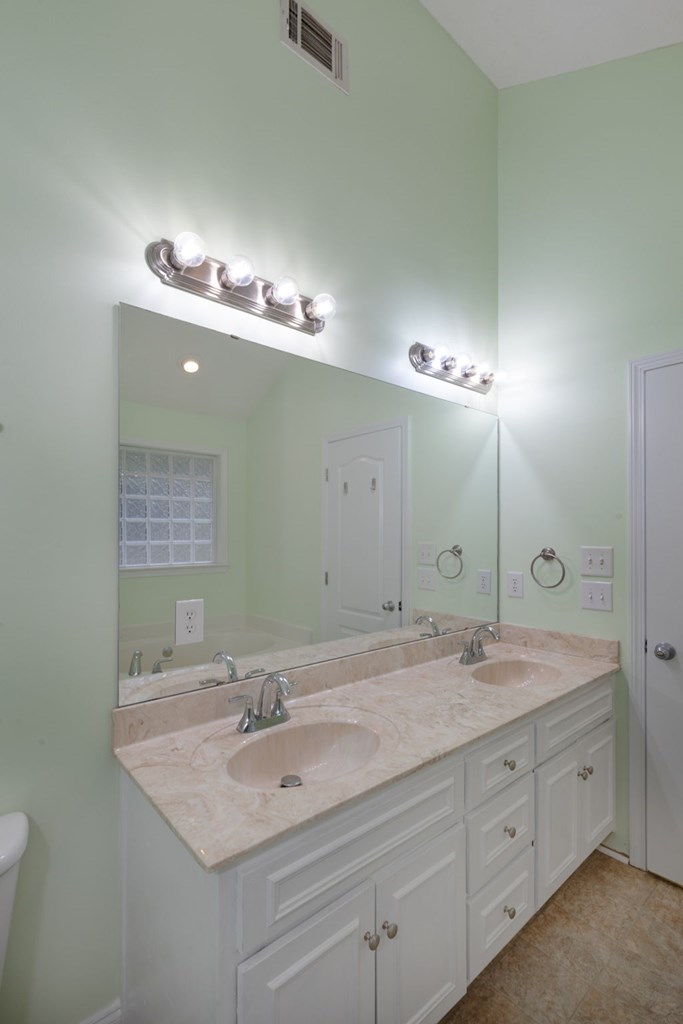 3928 Reese Road Columbus, GA 31907 - Photo 13 of 25 primary bathroom