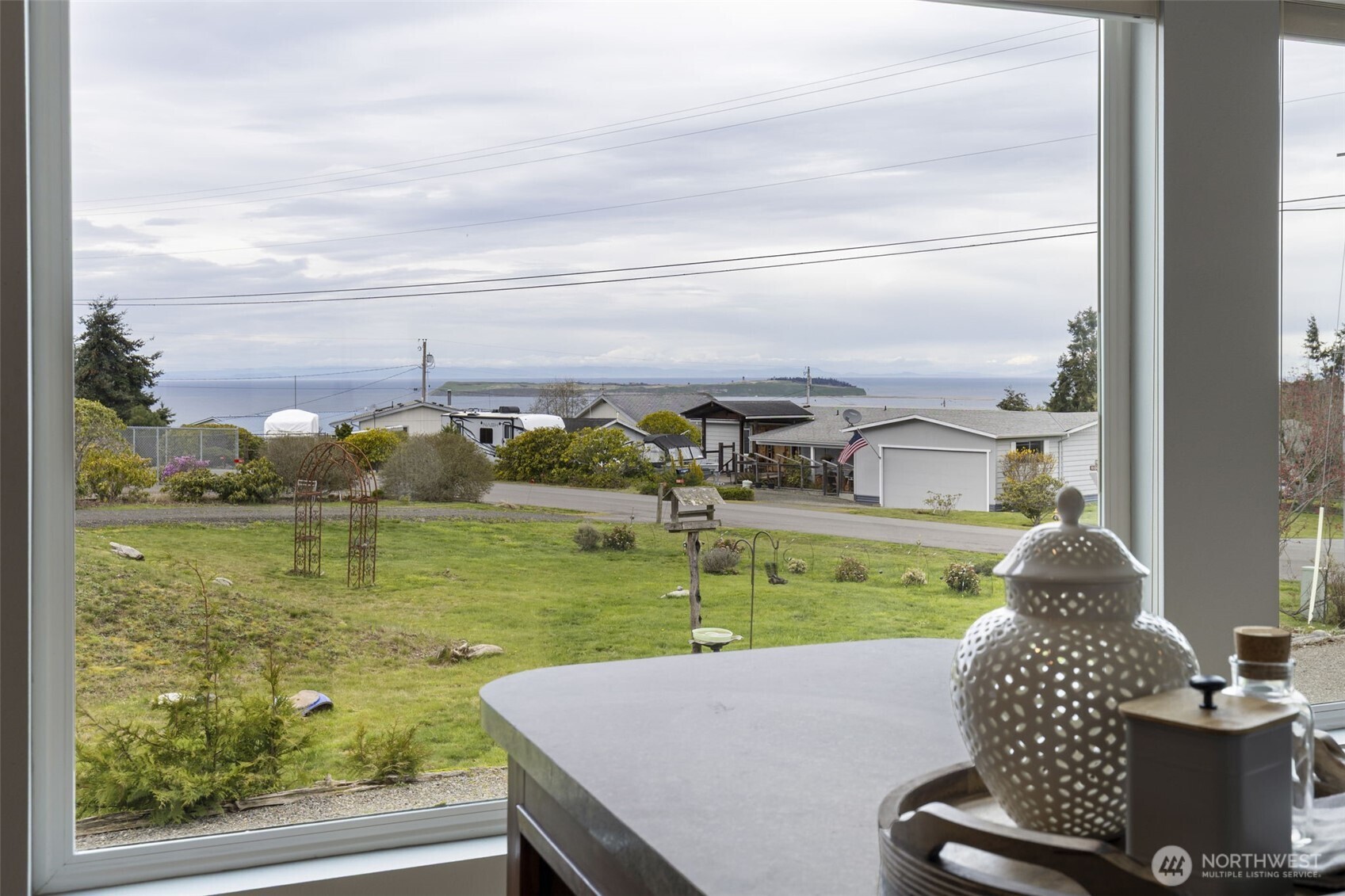 121 Ridge Drive Port Townsend, WA 98368 - Photo 12 of 30 Gallery Image 12