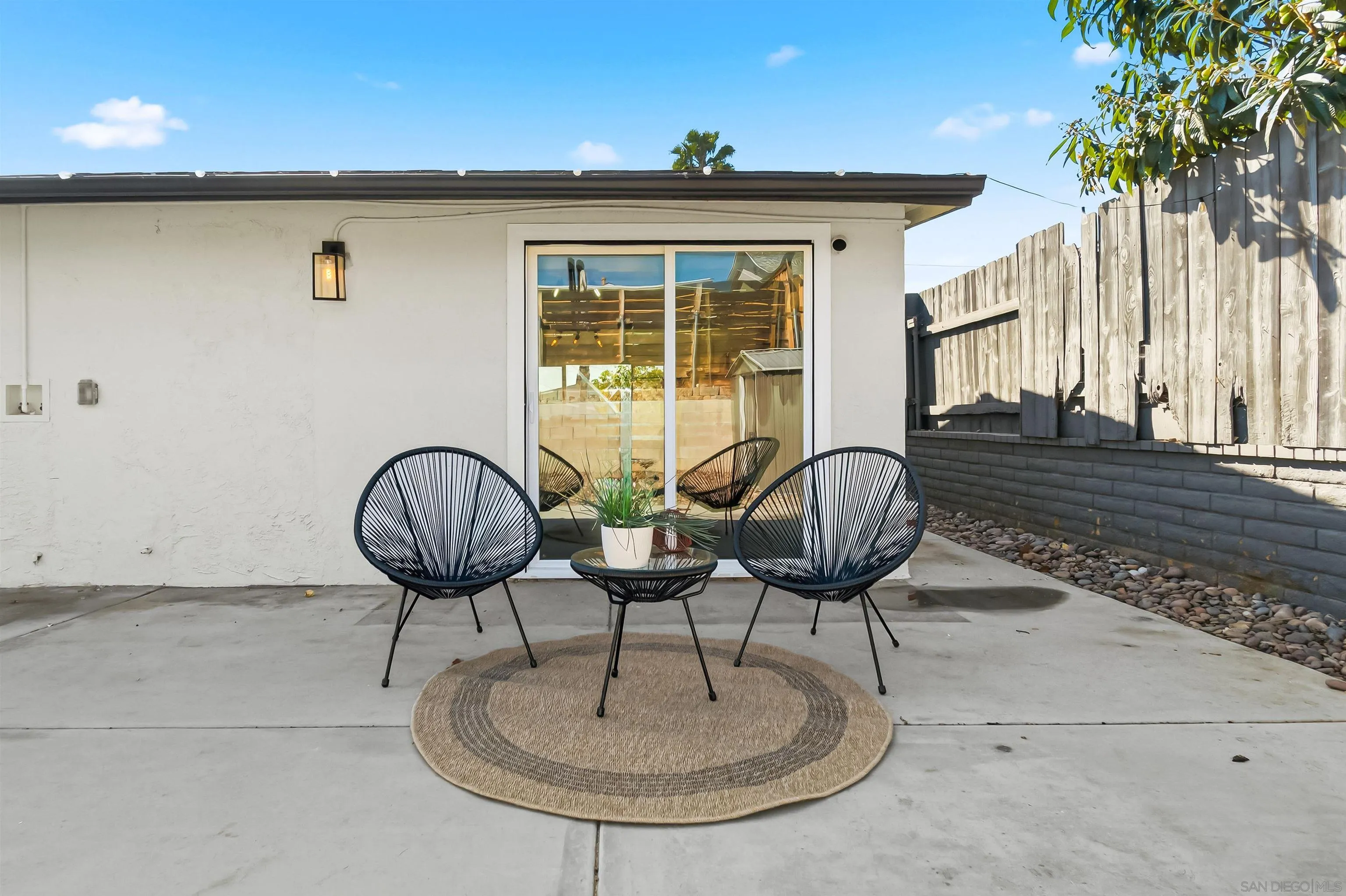 9844 Arapaho Street Spring Valley, CA 91977 - Photo 24 of 29 a view of a livingroom with furniture and window