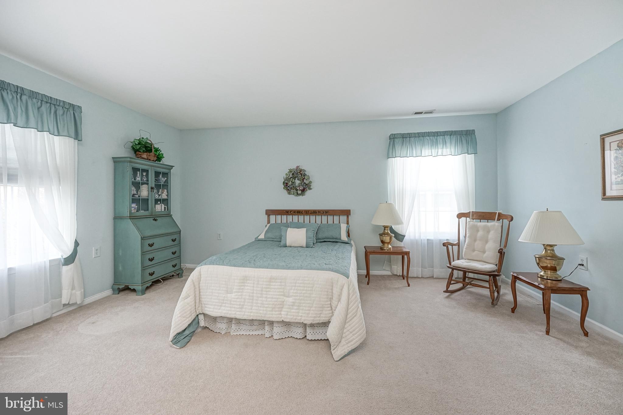 49 Stratford Road Southampton, NJ 08088 - Photo 14 of 23 Gallery Image 14