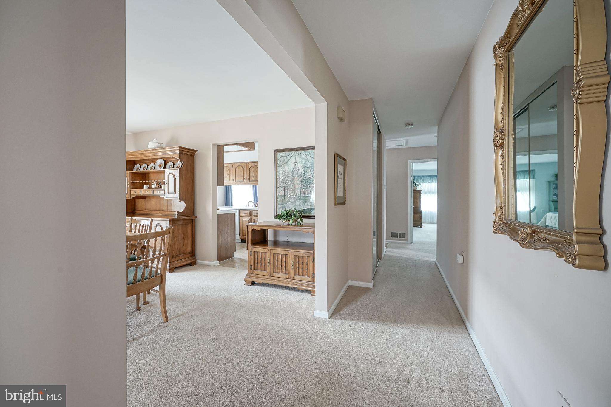 49 Stratford Road Southampton, NJ 08088 - Photo 7 of 23 Gallery Image 7