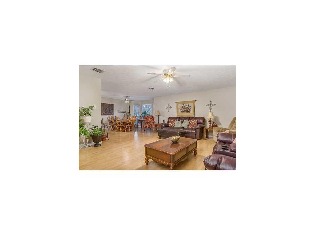 3716 Rigolette Road Pineville, LA 71360 - Photo 8 of 12