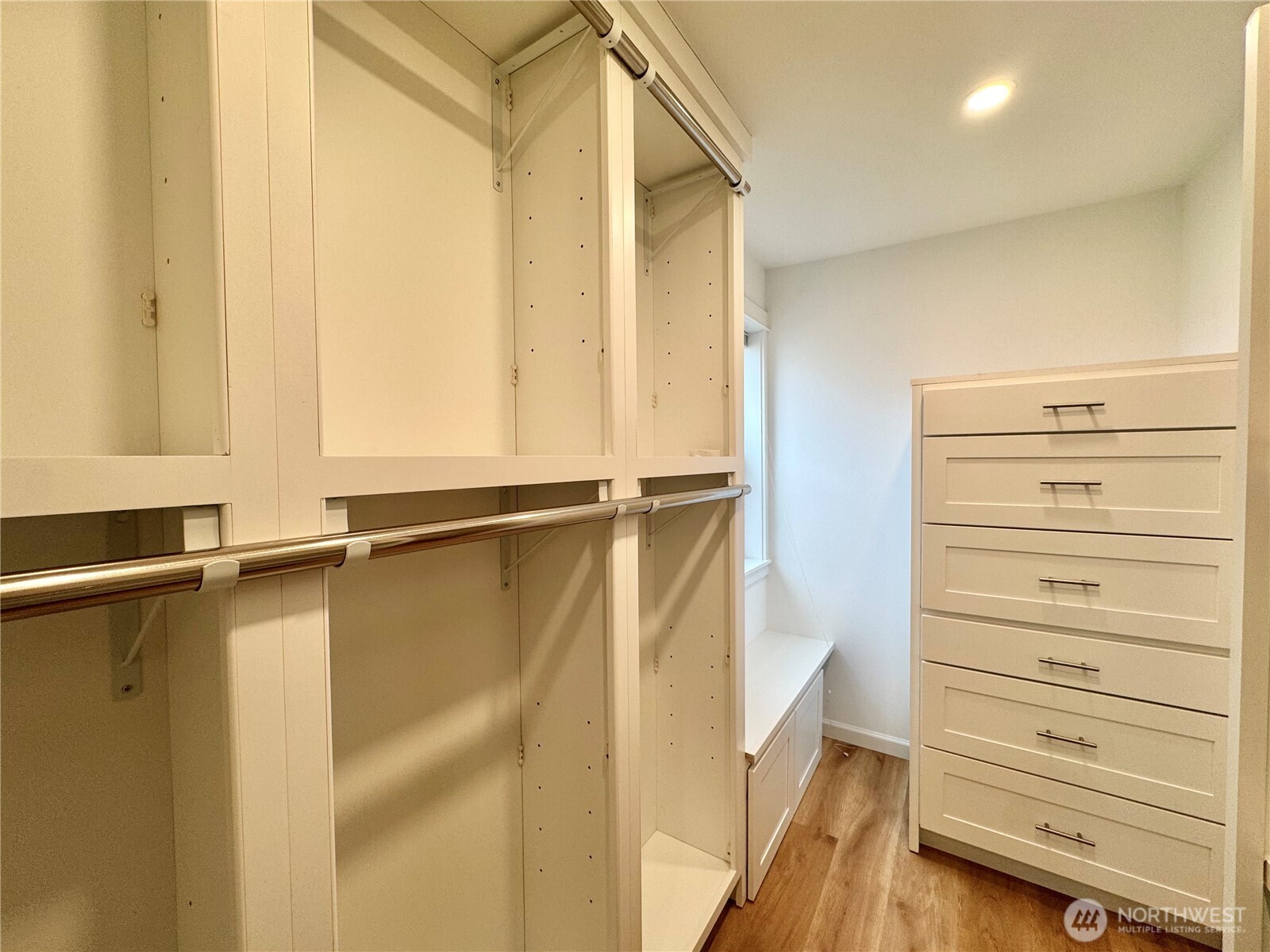 2138 North 113th Street, Unit B Seattle, WA 98133 - Photo 19 of 37
