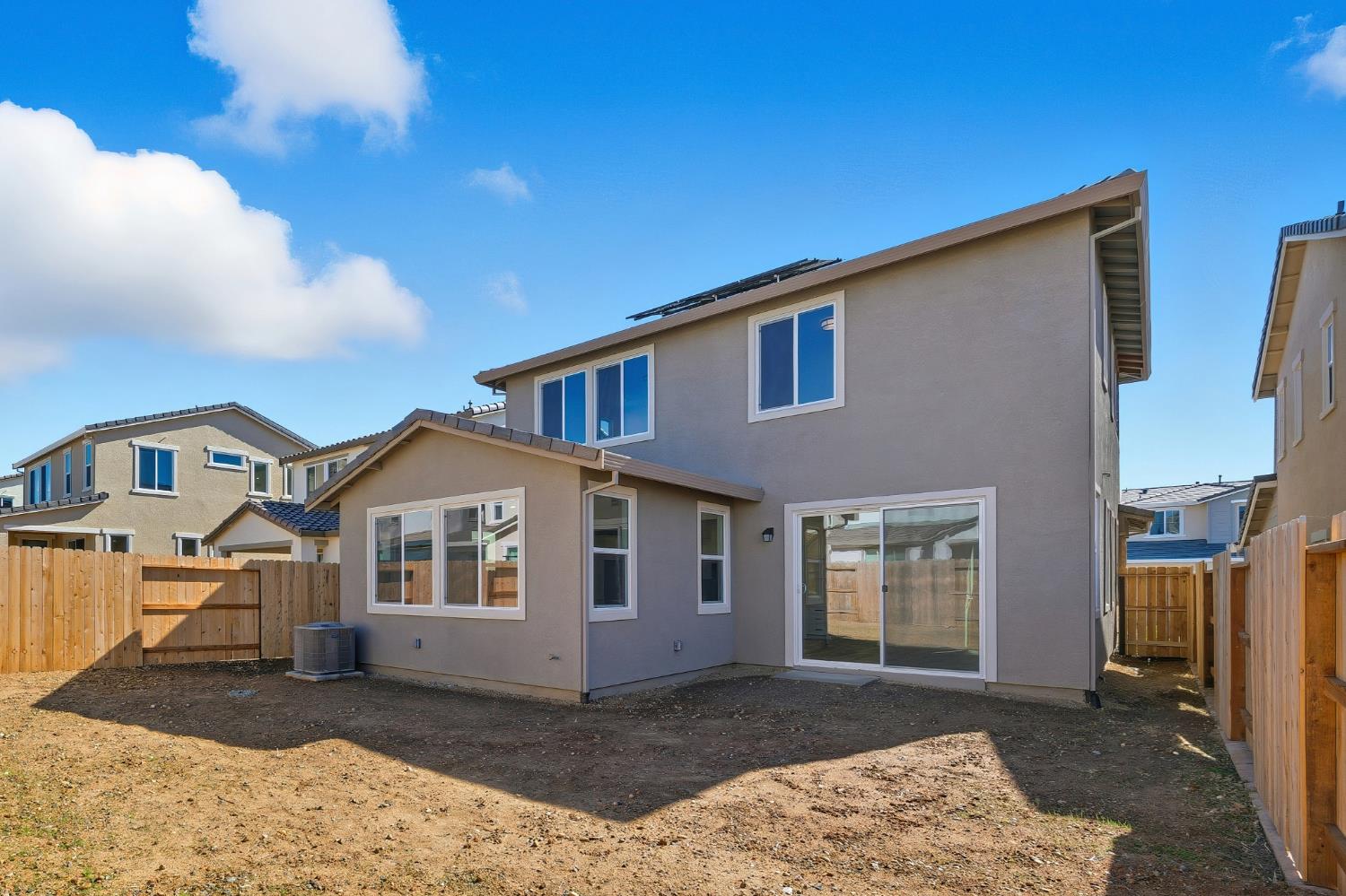 4401 Canyon Coral Way Rancho Cordova, CA 95742 - Photo 22 of 23 a front view of a house with a yard