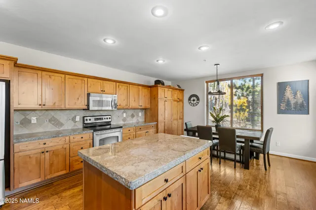 $690,000 | 3860 South Brush Arbor, Unit 14D, Flagstaff, AZ 86005